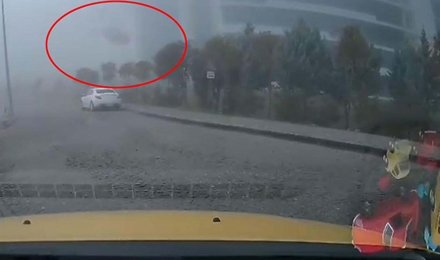 Muğla’da 4 kişinin öldüğü helikopter kazasında yeni görüntüler: Düşme anı taksi kamerasına yansıdı!