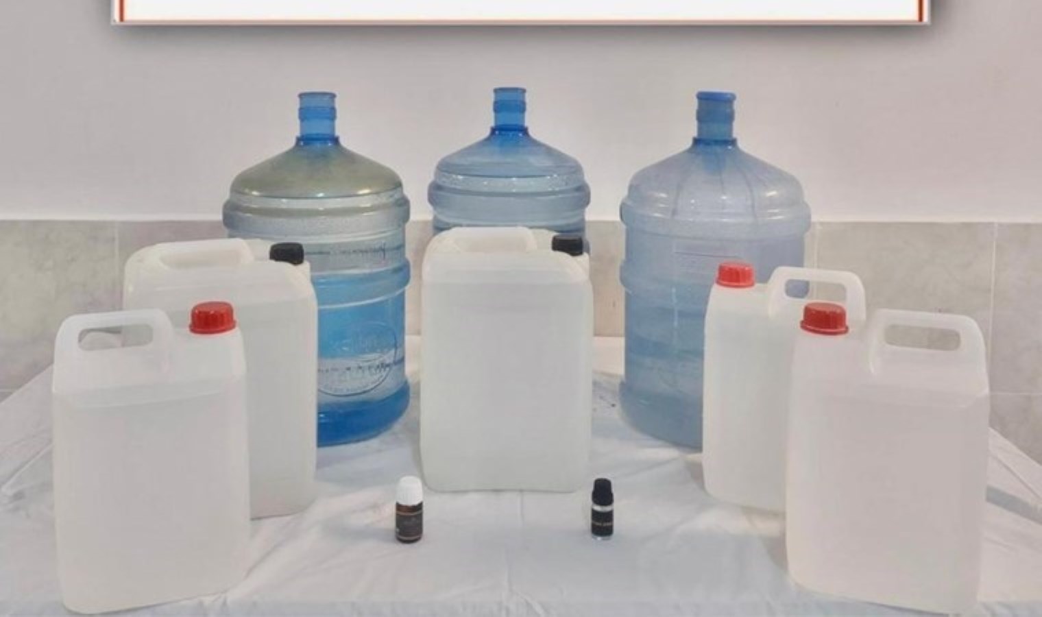 Muğla’da 65 litre sahte rakı ele geçirildi