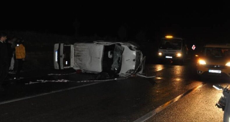 Nevşehir’de araç yol kenarına devrildi: Ölü ve yaralı var!