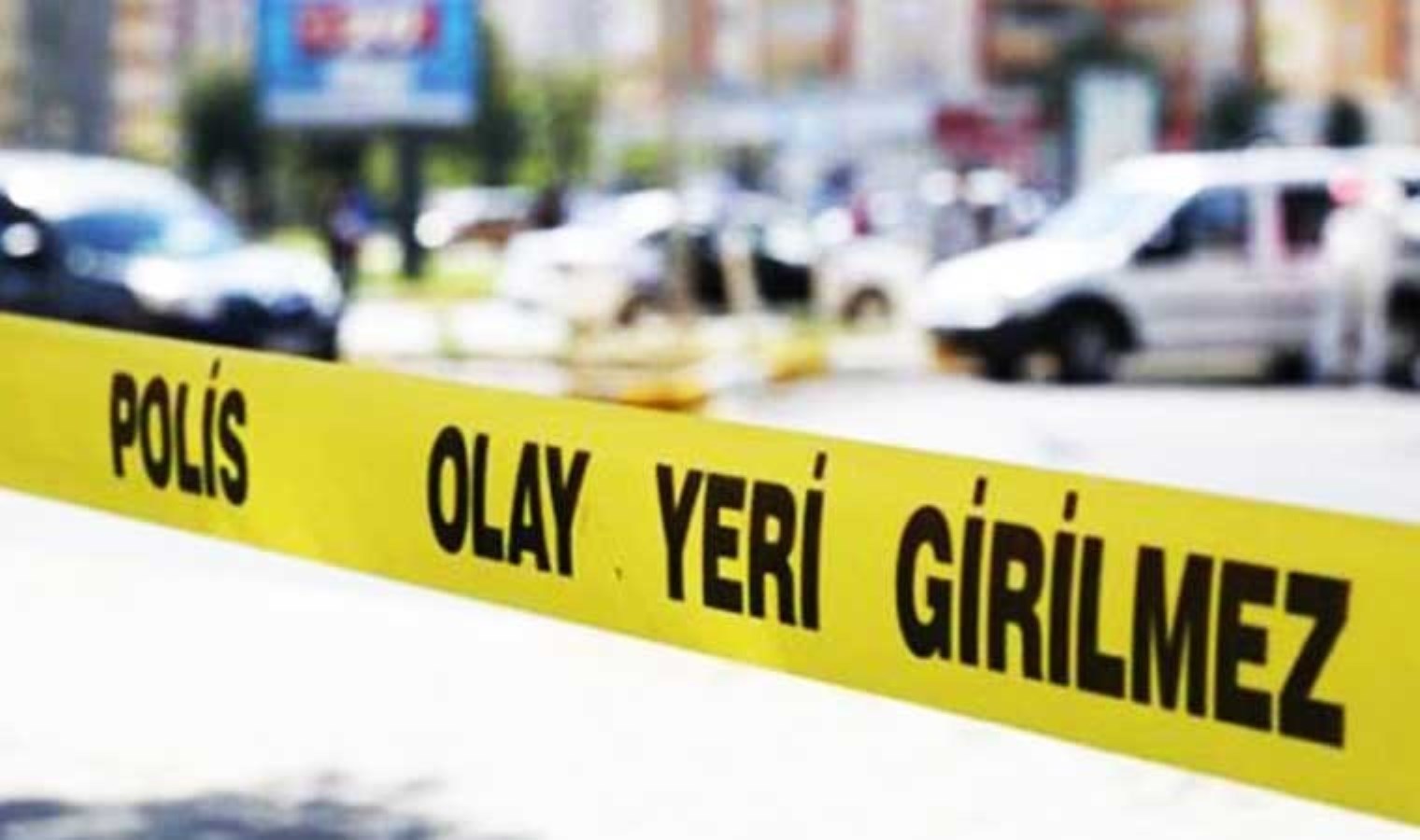 Otomobilin önünü kestiler… Aksaray’da bıçaklı kavga: 1 kişi yaralandı