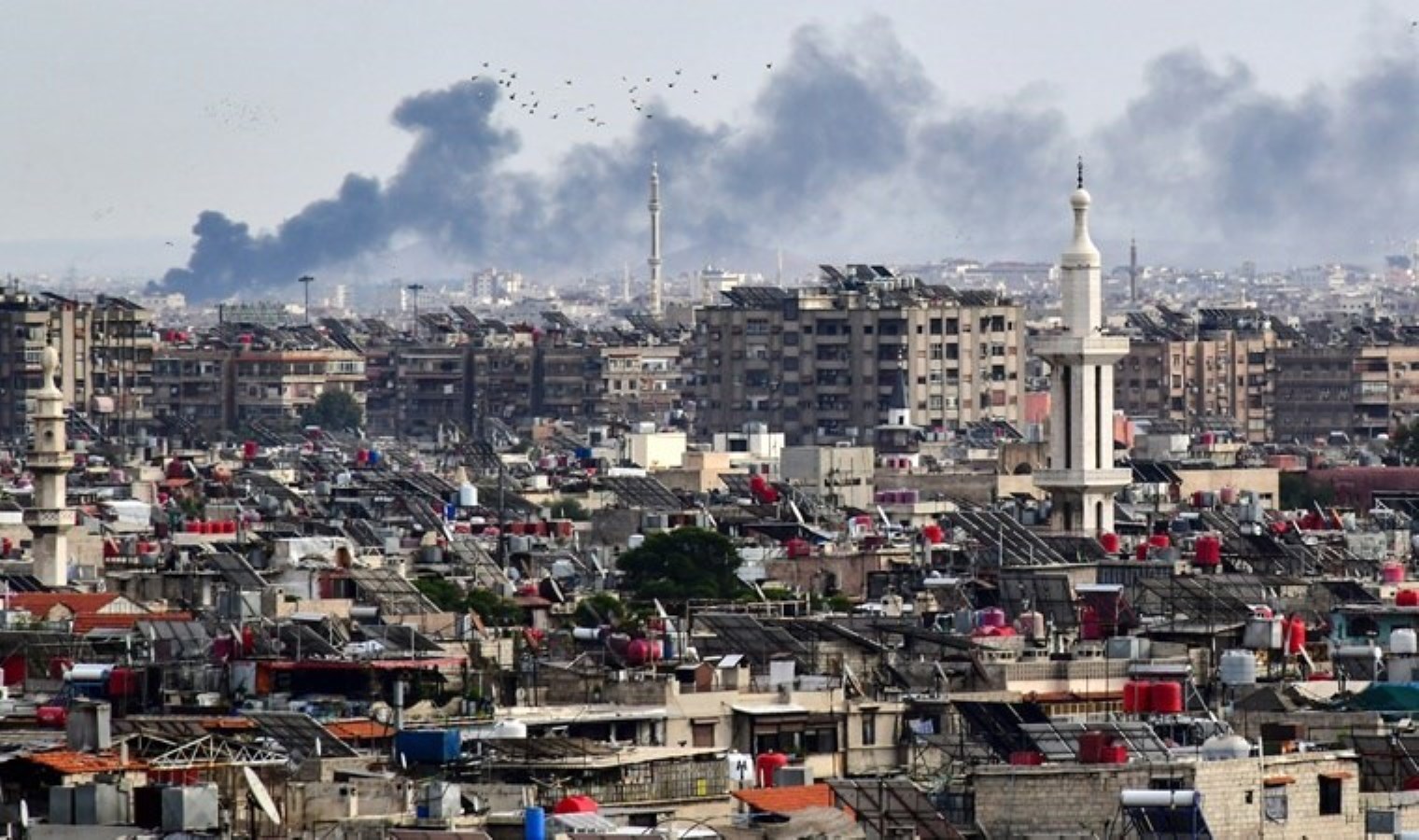 Reuters duyurdu: Şam’da patlama sesleri!