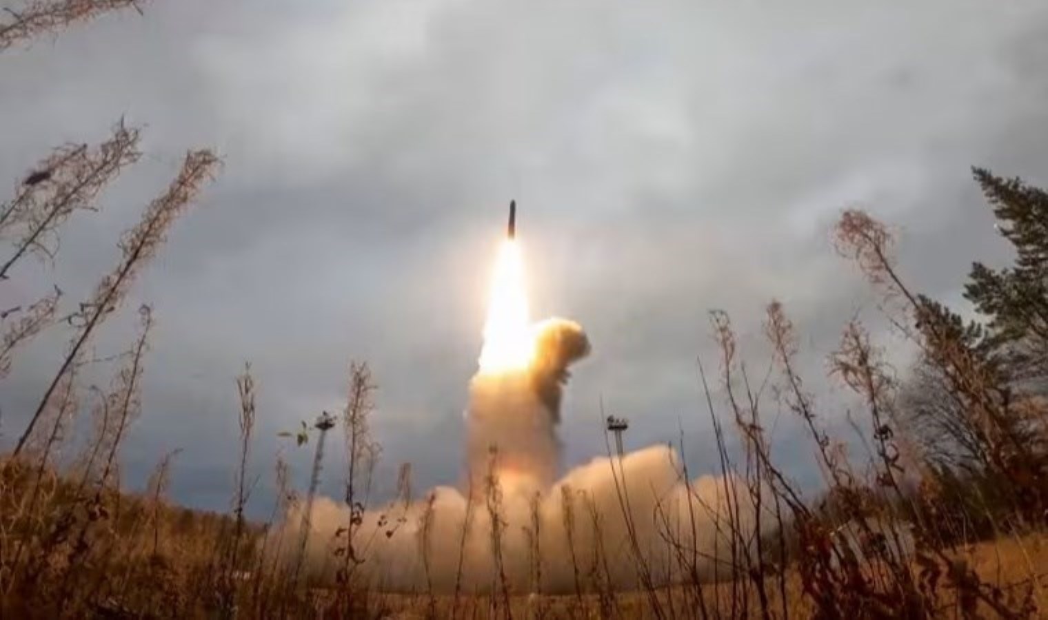 Rusya, Ukrayna’da barut üreten fabrikayı vurdu