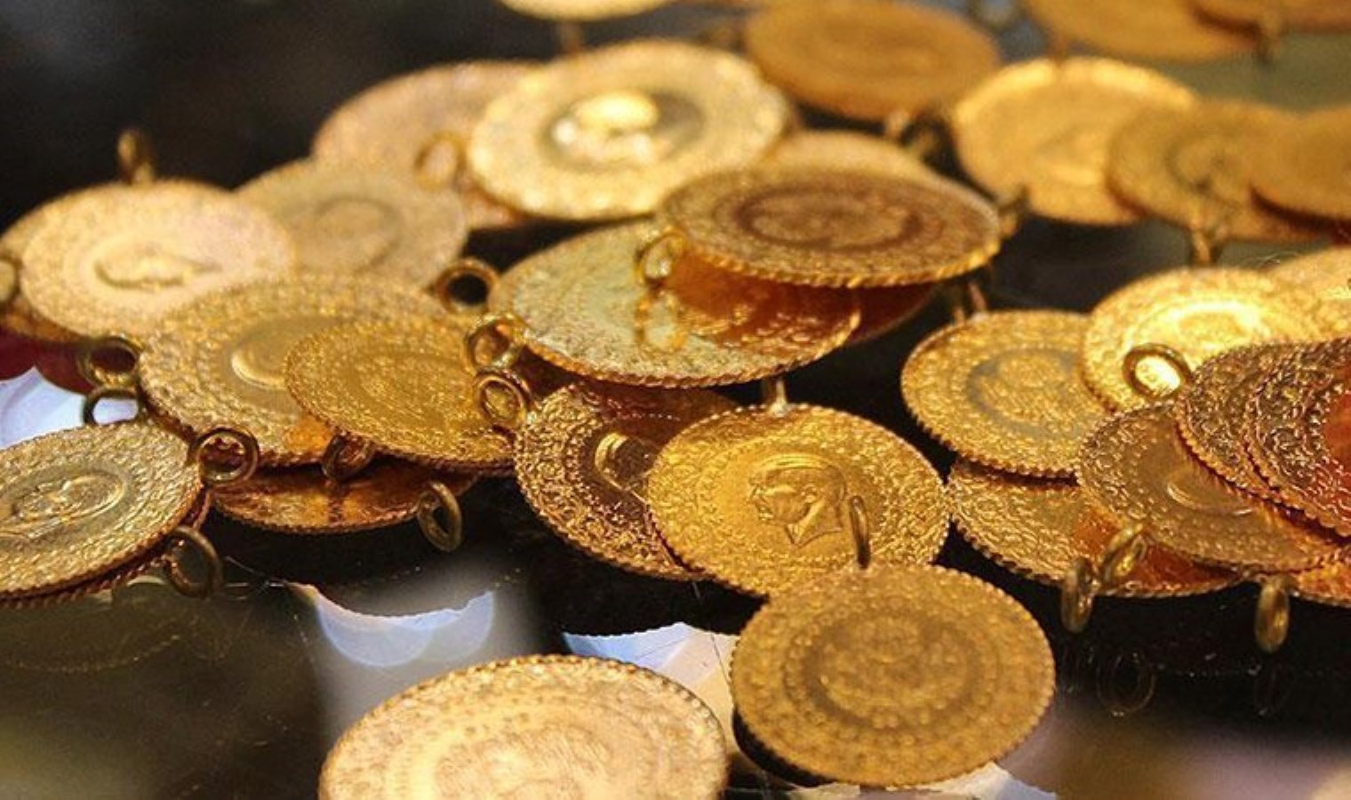 ‘Sahte altın’ şebekesi çökertildi: Mersin’de kuyumcuları dolandıran 6 kişi gözaltında