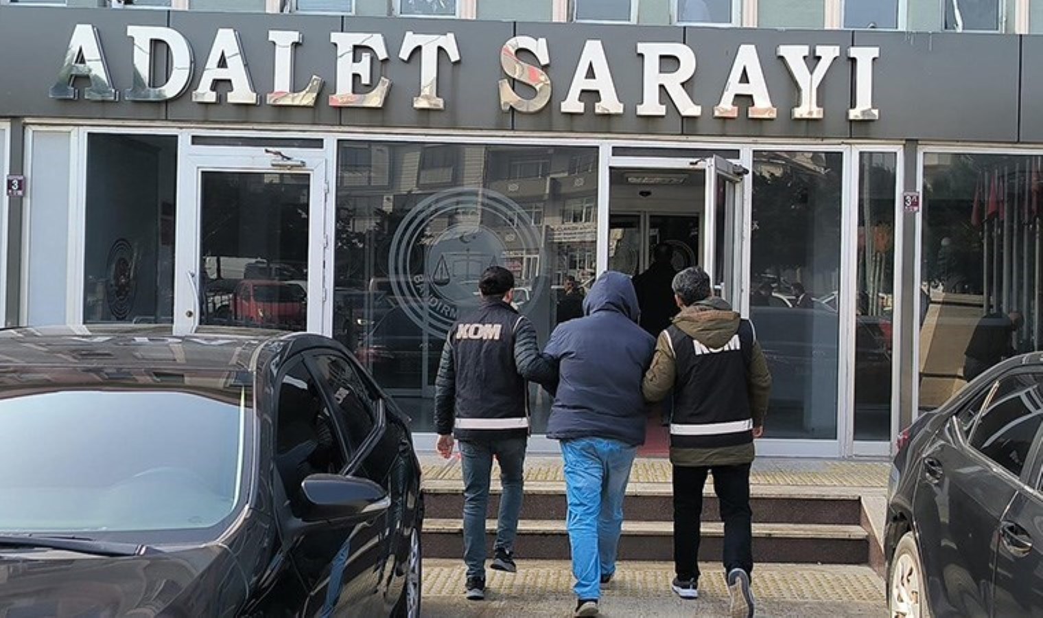 Saklandığı adreste yakalandı: Erdek’te firari FETÖ hükümlüsü tutuklandı