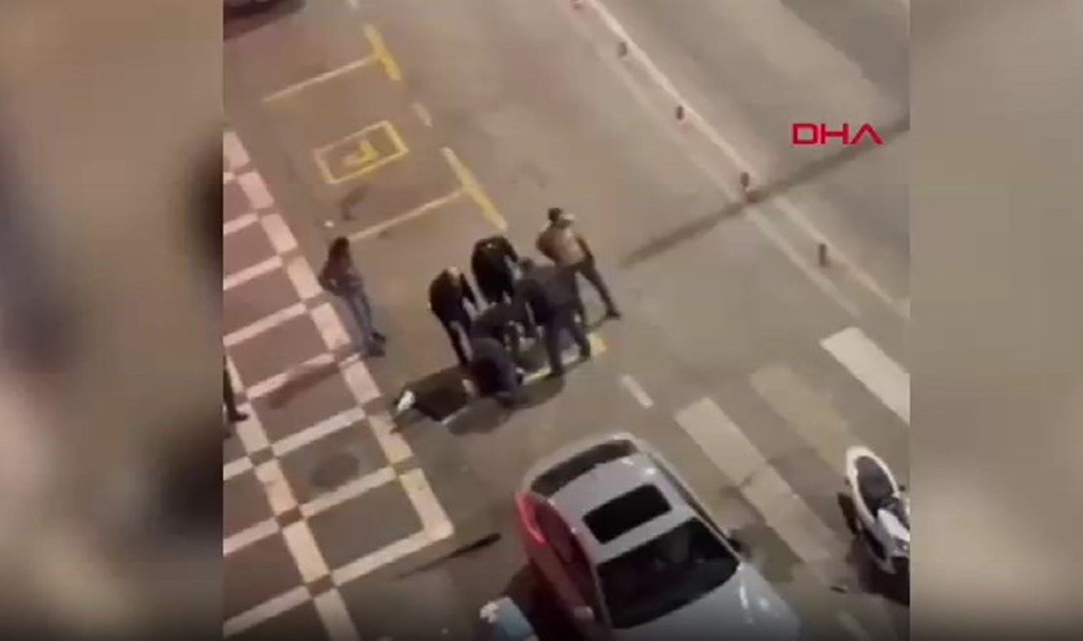 Şanlıurfa’da yol ortasında dehşet anları: Tartıştığı kişiler tarafından dövüldü!