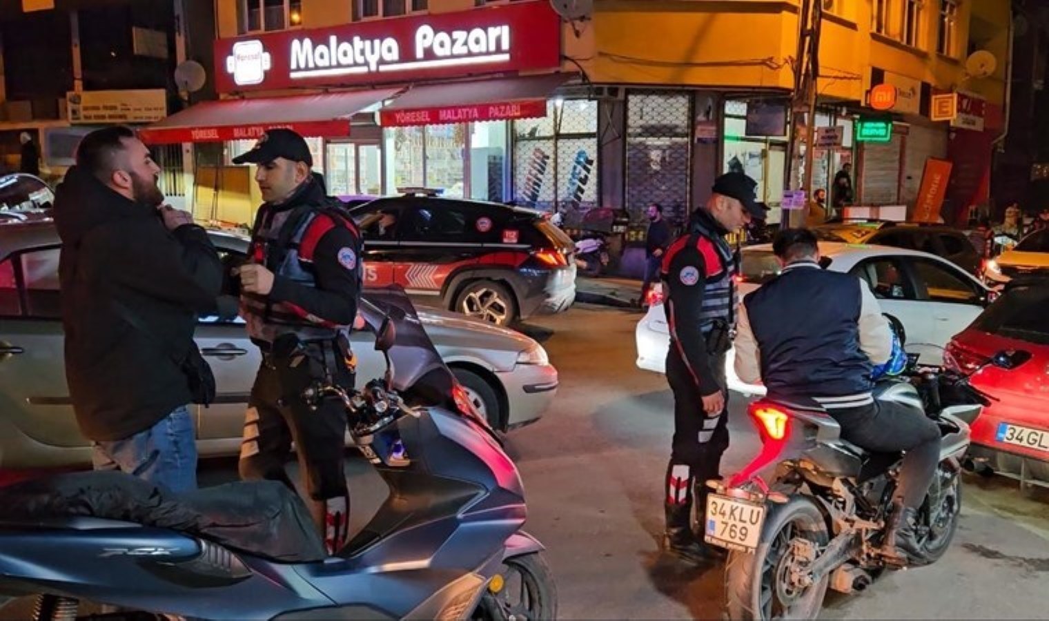 Sarıyer’de helikopter destekli asayiş denetimi: Gözaltılar var!