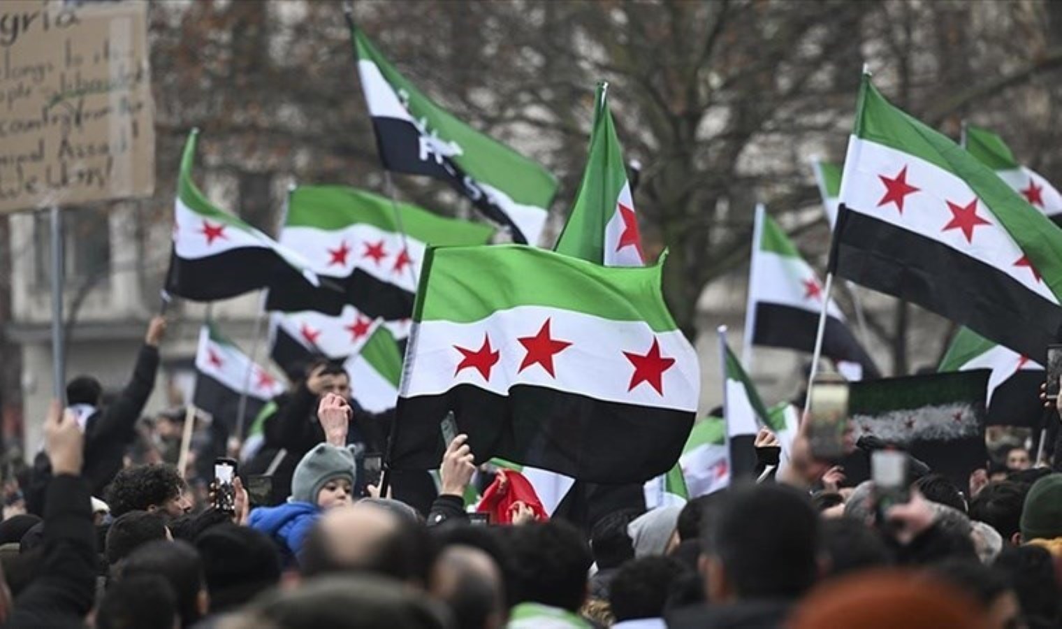 Suriye’de yeni yetkililerle ilgili neler biliniyor?