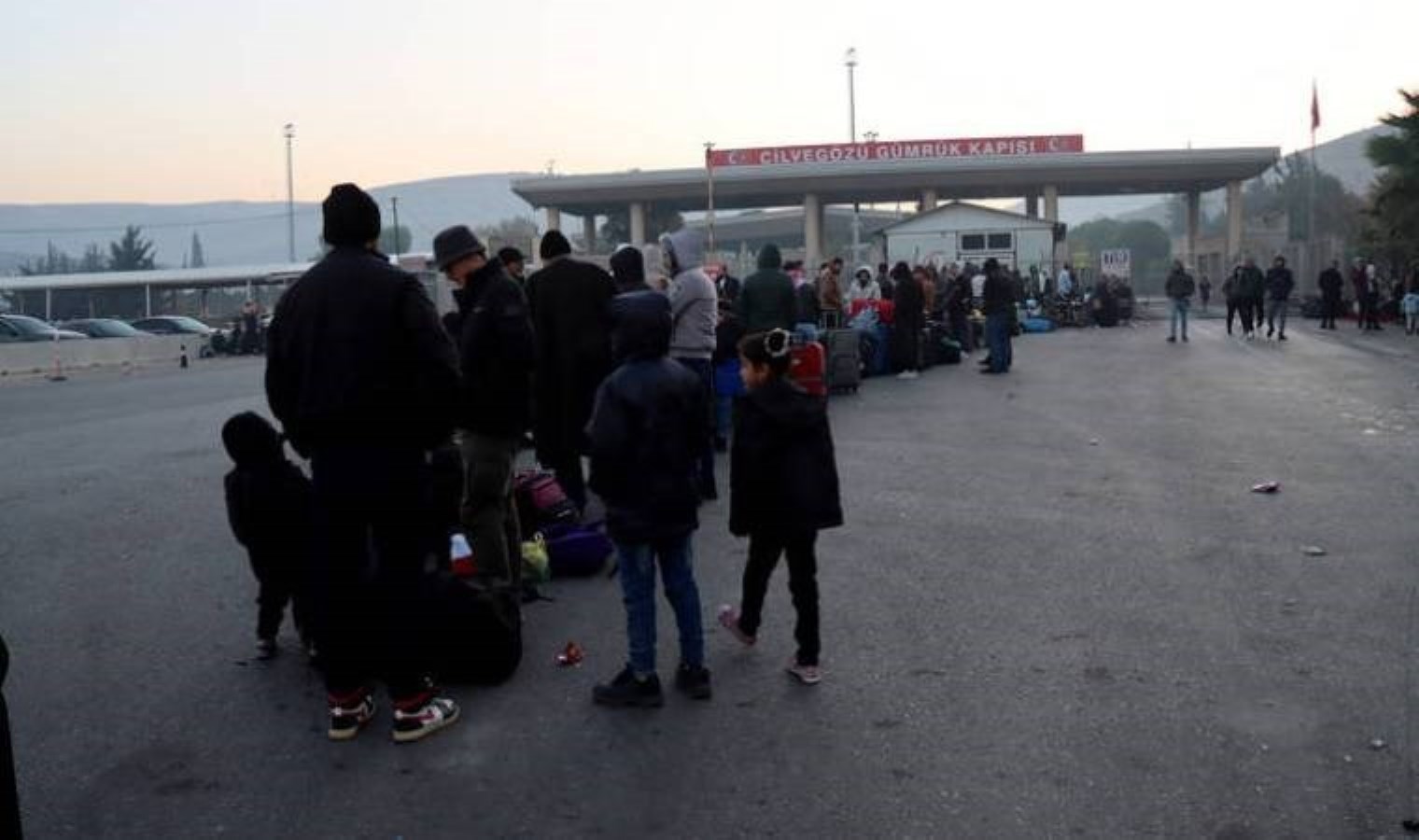 ‘Suriyeli’den acil satılık’ ilanları arttı… Dolandırıcılara karşı uyarı!