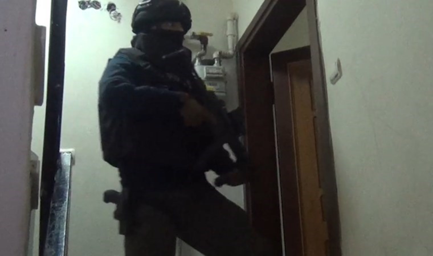 Taksim’deki bombalı saldırı: Elbashir’e destek sağladıkları iddiasıyla gözaltına alındılar