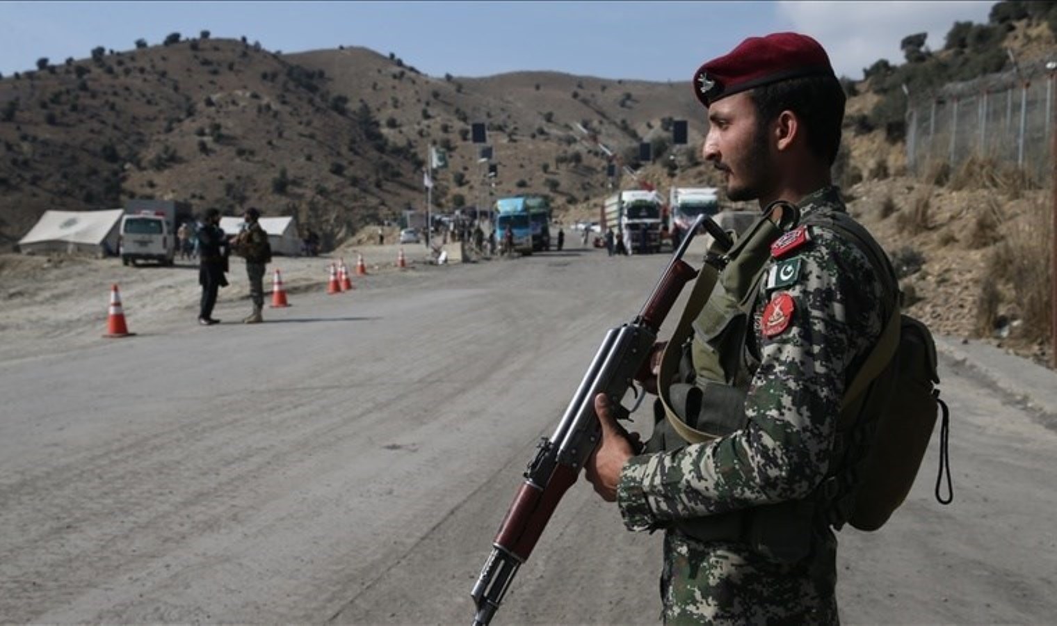 Taliban’dan Pakistan’a misilleme saldırısı