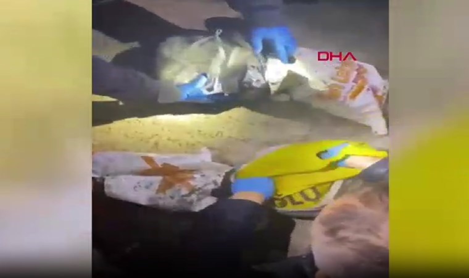 Toprağa gömülü halde bulundu: Tam 2,5 kilo…