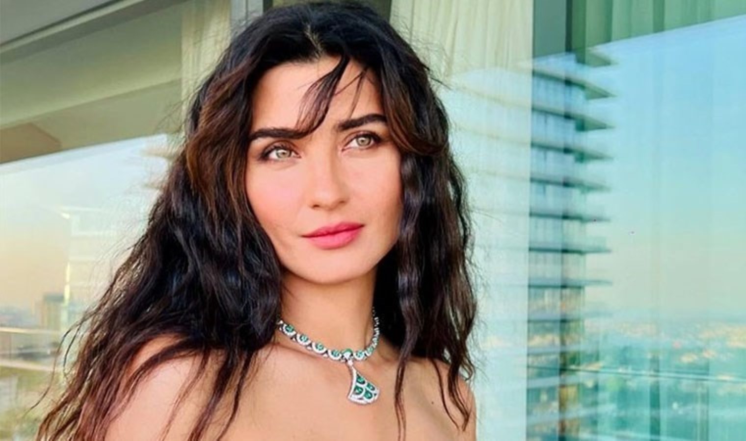 Tuba Büyüküstün, Kızıldeniz Film Festivali’nde jüri üyesi oldu