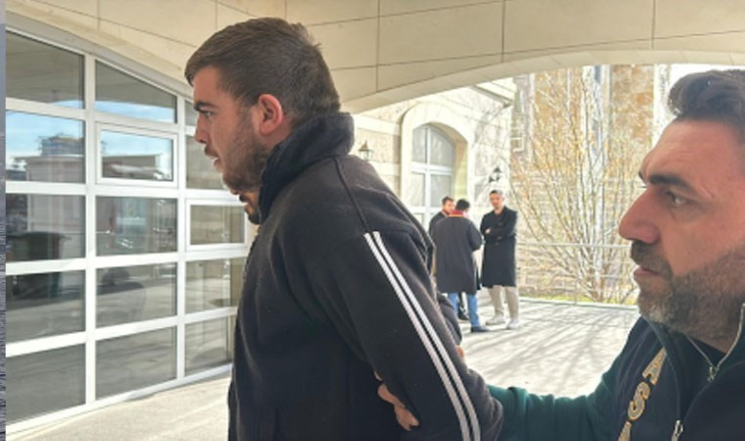 Uşak’ta babasını sopayla döverek öldüren oğul tutuklandı