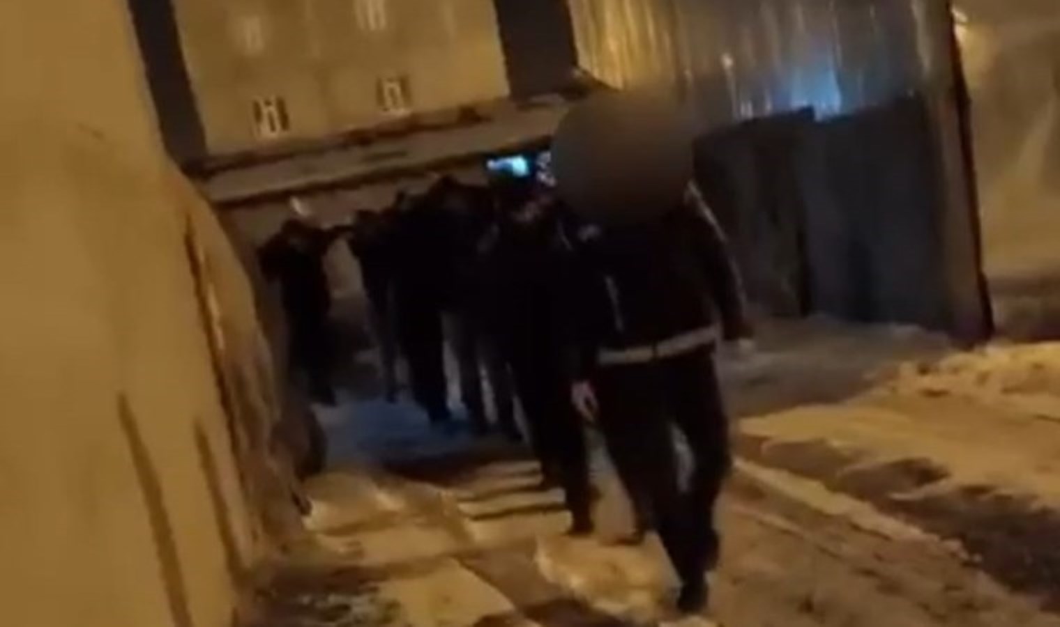 Van’da ‘kaçak göçmen’ operasyonu: 3 insan kaçakçısı gözaltına alındı