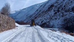 Van’da ‘kar’ esareti: 420 mahalle ve mezra yolu ulaşıma kapandı