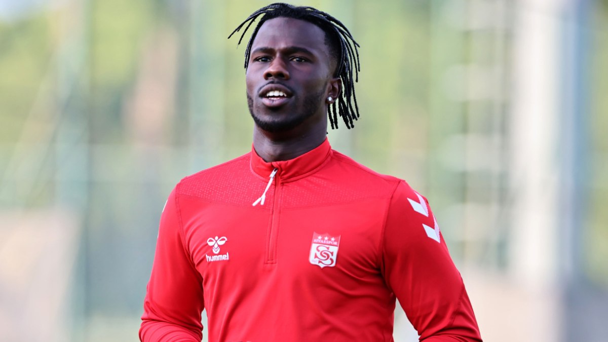 Wanda Nara ile anılmıştı! O futbolcuyu kulüp affetmedi…