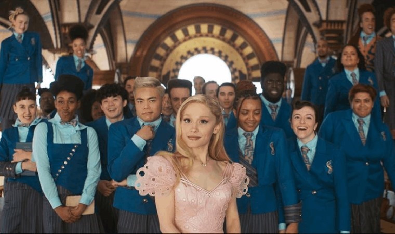 ‘Wicked’ filmi listelerden kaldırıldı…