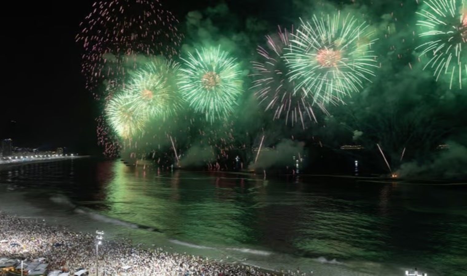 Yeni Zelanda, 2025’e giren ilk ülke oldu