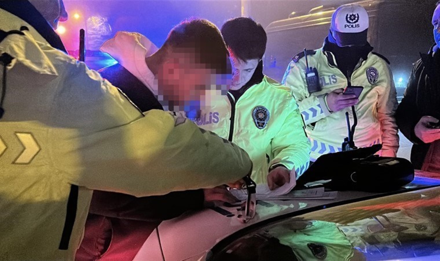 Yetkisiz ‘çakar’ kullanımına 192 bin TL ceza