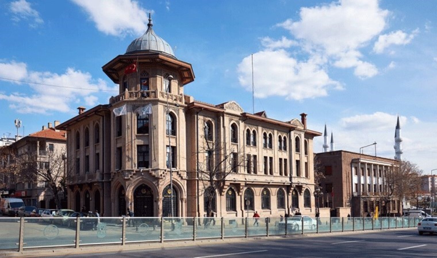 Yunus Emre Enstitüsü operasyonu: Eski yönetimden 18 kişi gözaltında!