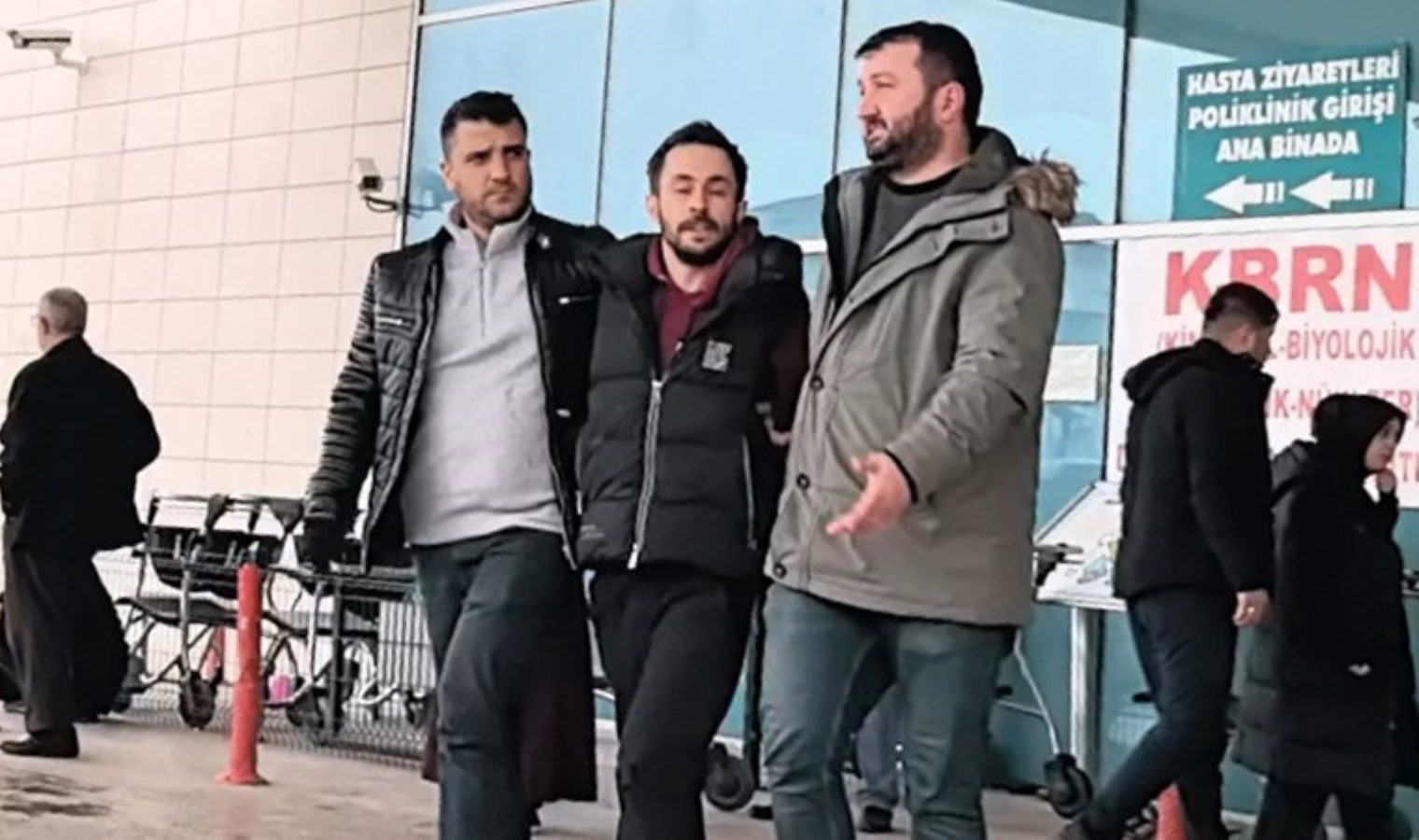 24 yıl hapisle aranıyordu: Piyasaya 120 milyon TL’lik ‘karşılıksız çek’ veren firari yakalandı