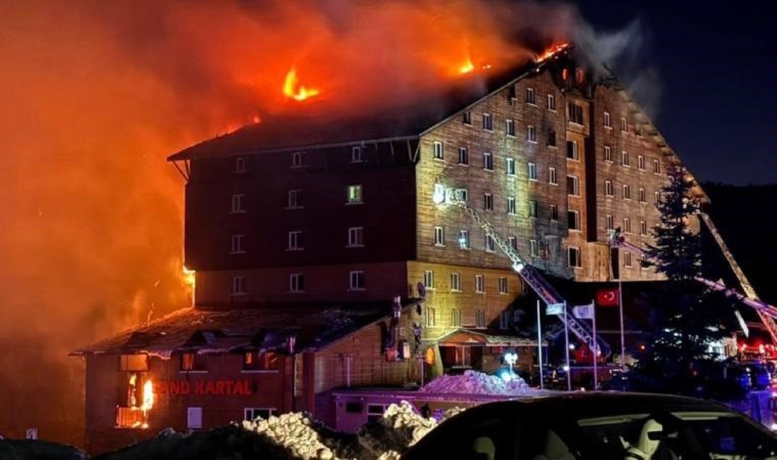 26 kişiyi kurtarmışlardı: Kayak eğitmenleri Kartalkaya’daki facia gecesini anlattı!