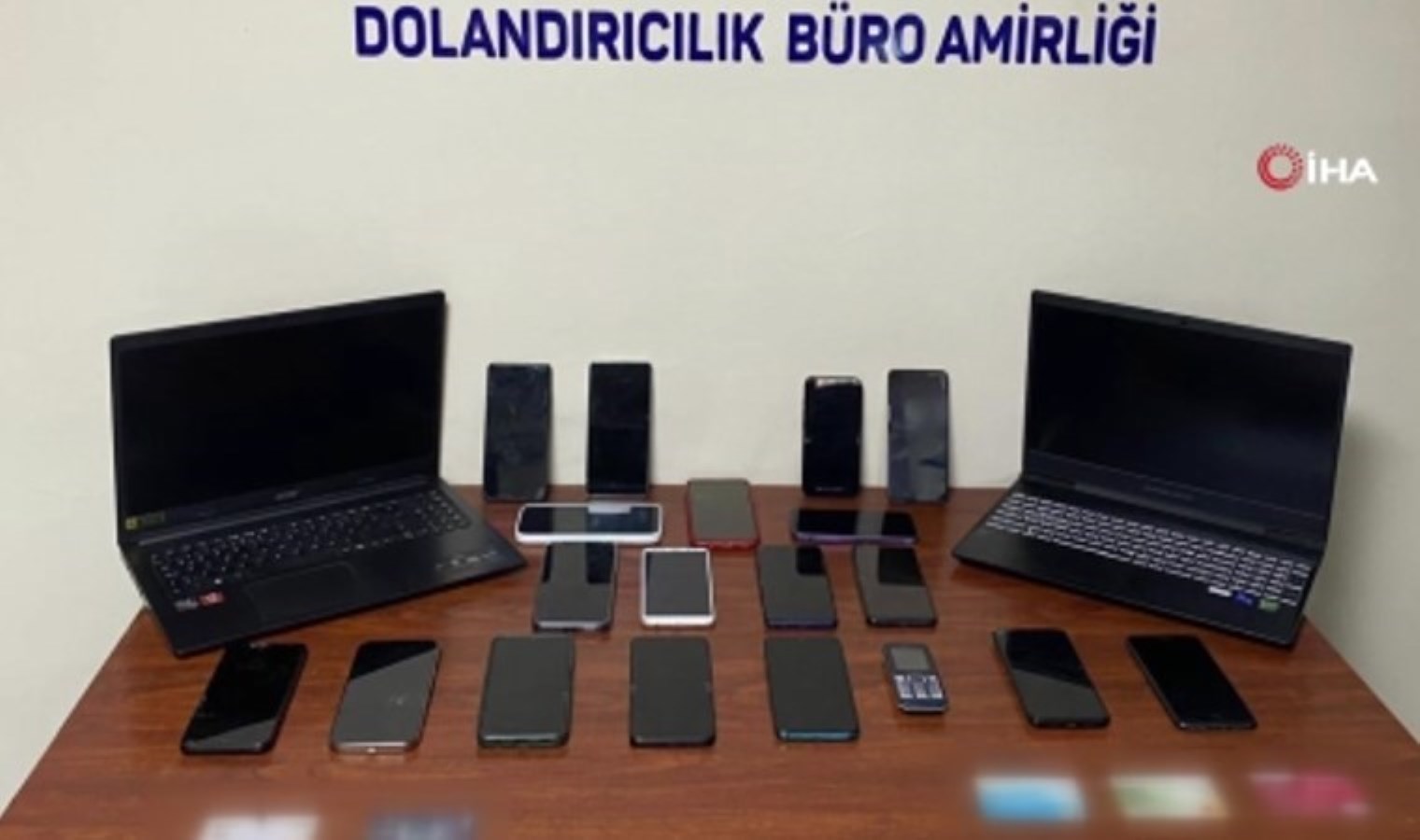 50 milyon TL’lik mal varlıklarına el konuldu! Sahte internet sitesi ile ‘araç kiralama hizmeti’ veren şebeke çökertildi: Çok sayıda tutuklama…