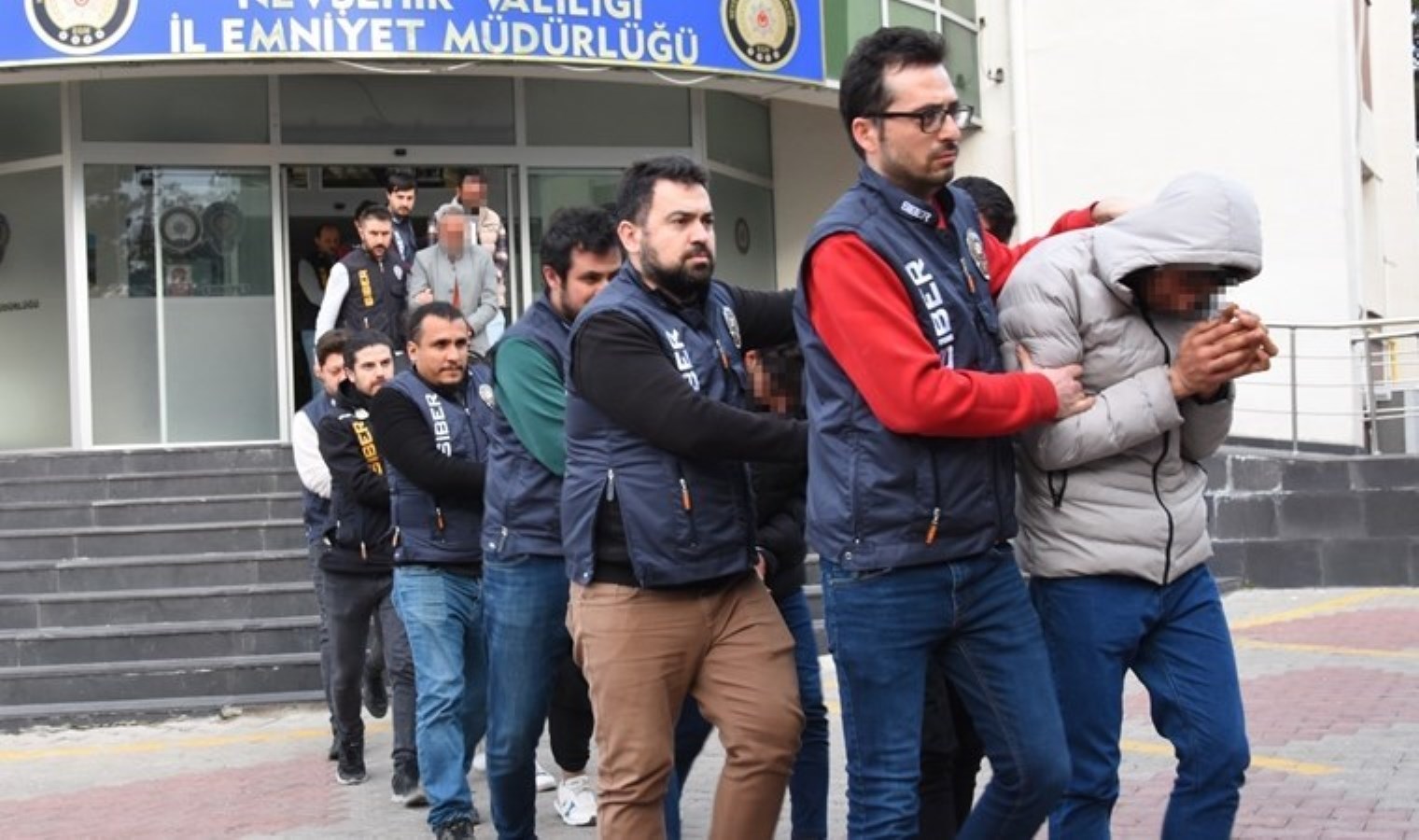 8 ilde 500 milyon TL’lik dolandıcılık… 56 gözaltı