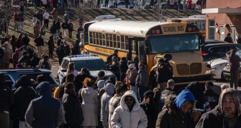 ABD’de lisede silahlı saldırı: Ölü ve yaralılar var