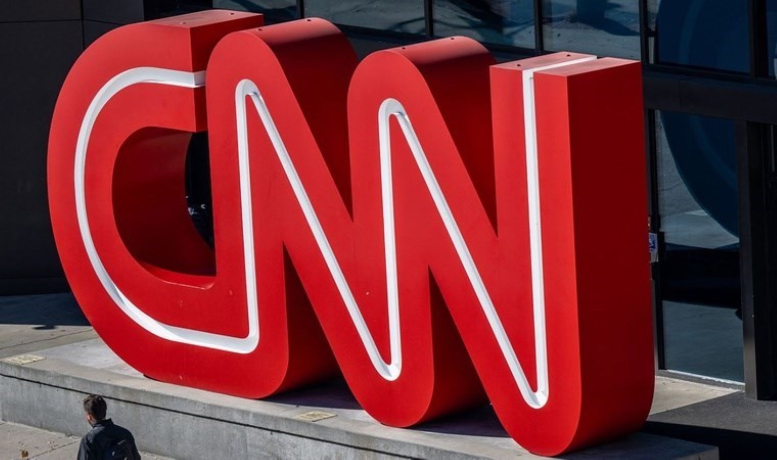 ABD’li dev yayın kuruluşu, yüzlerce kişiyi işten çıkaracak