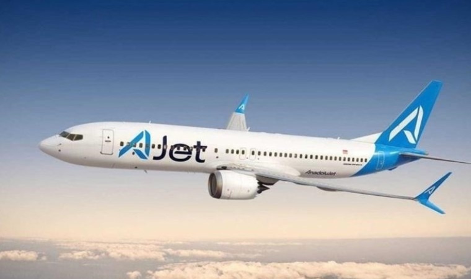 AJet bazı uçuşların iptal olduğunu duyurdu