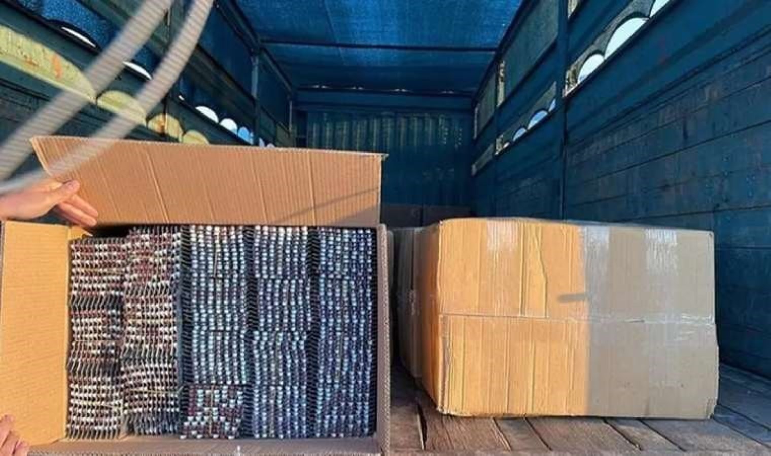 Ankara’da 266 bin sentetik ecza hapı ele geçirildi