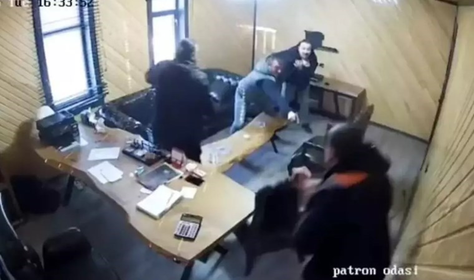 Ankara’da kereste fabrikası sahibine silahlı saldırı girişimi: Şüpheli yakalandı!