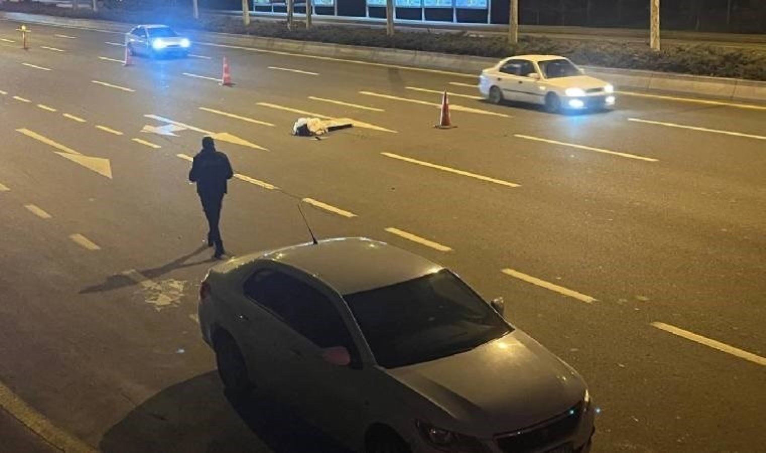 Ankara’da korkunç olay: Seyir halindeki araçtan atlayan kadın hayatını kaybetti!