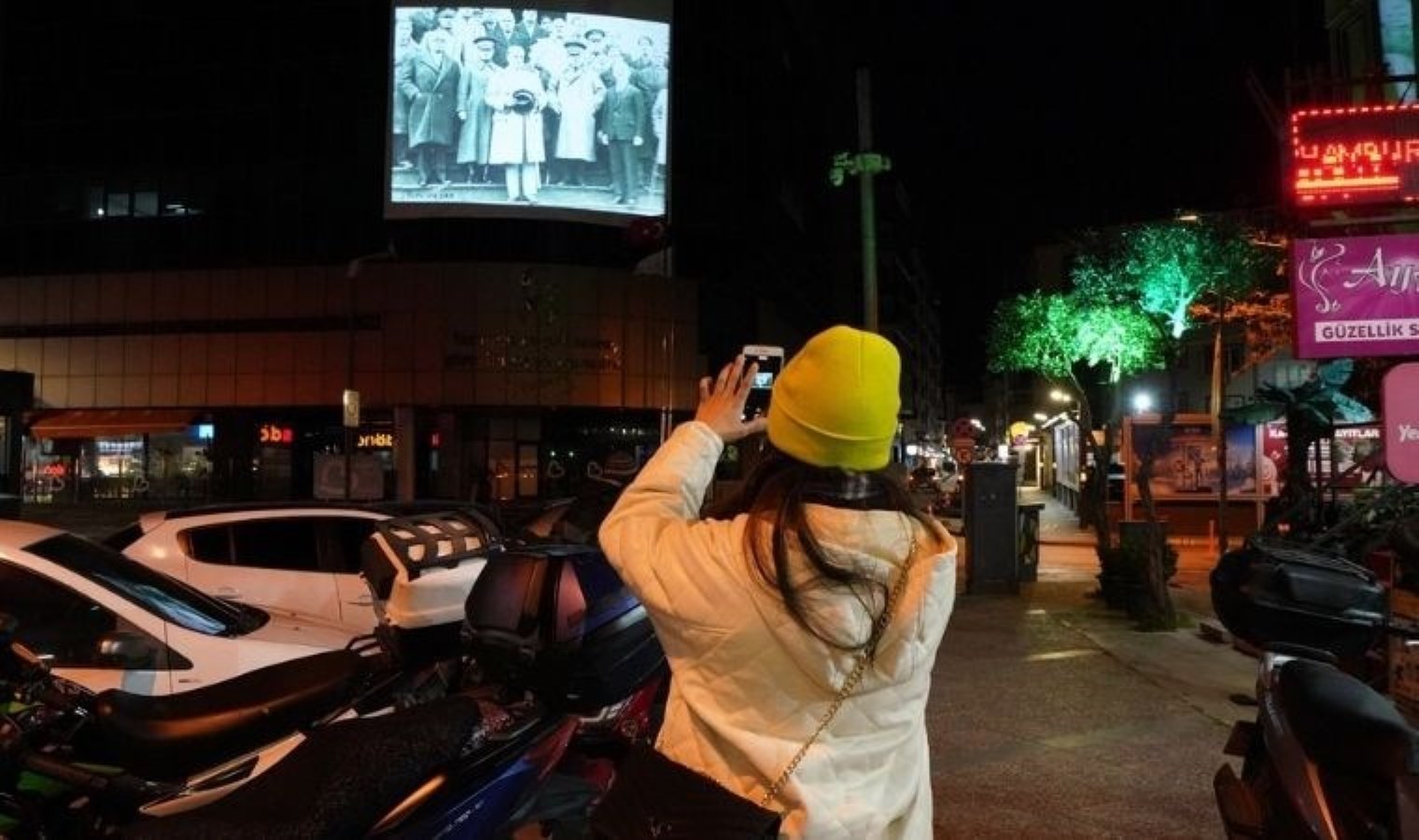 Atatürk, yapay zeka teknolojisiyle Balıkesirlilere seslendi