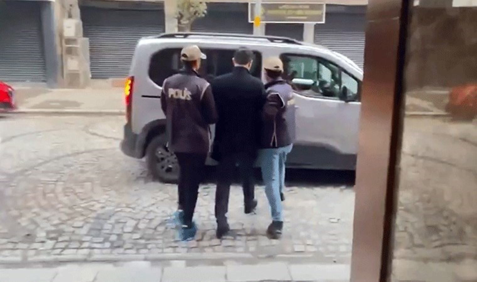 Bakan Ali Yerlikaya duyurdu… 29 ilde FETÖ operasyonu: 93 gözaltı