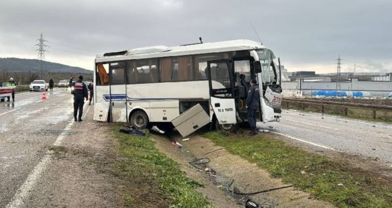 Balıkesir’de işçi servisi yoldan çıkıp refüje çarptı: Yaralılar var!