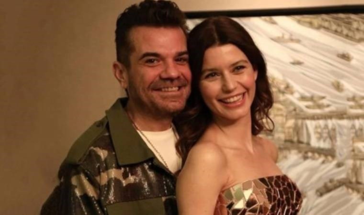 Beren Saat ve Kenan Doğulu’nun Los Angeles’taki milyon dolarlık evleri kül oldu!