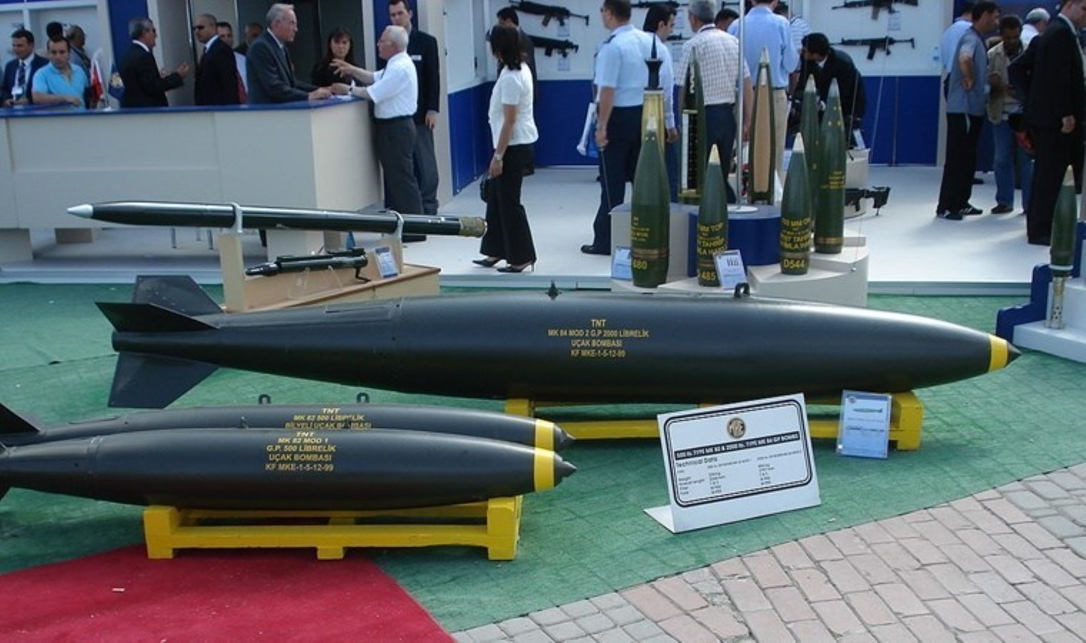 Biden sevkıyatları durdurmuştu… İsrailli bakandan Trump’a ‘bomba’ teşekkürü