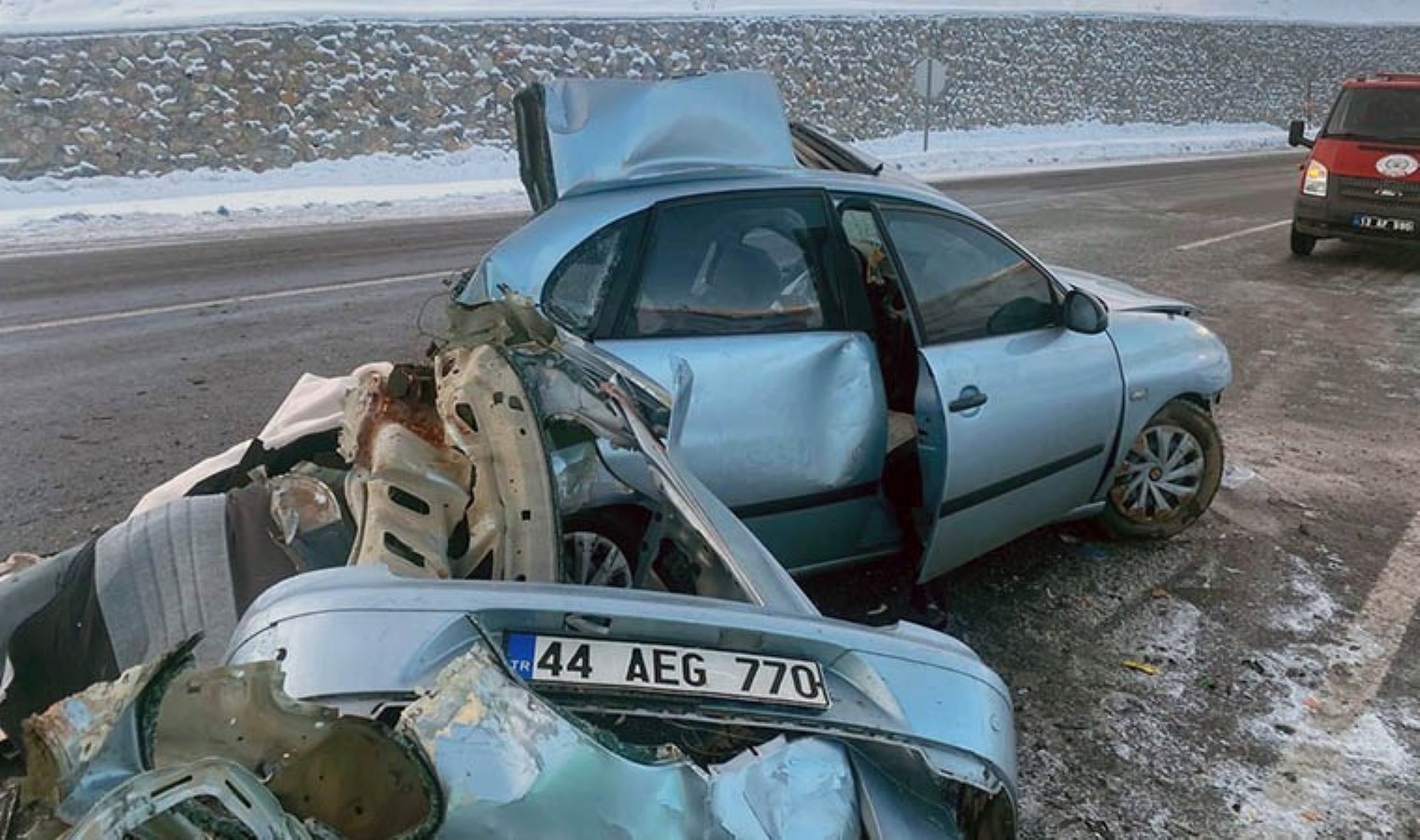 Bitlis’te feci kaza: 1 ölü, 2 yaralı