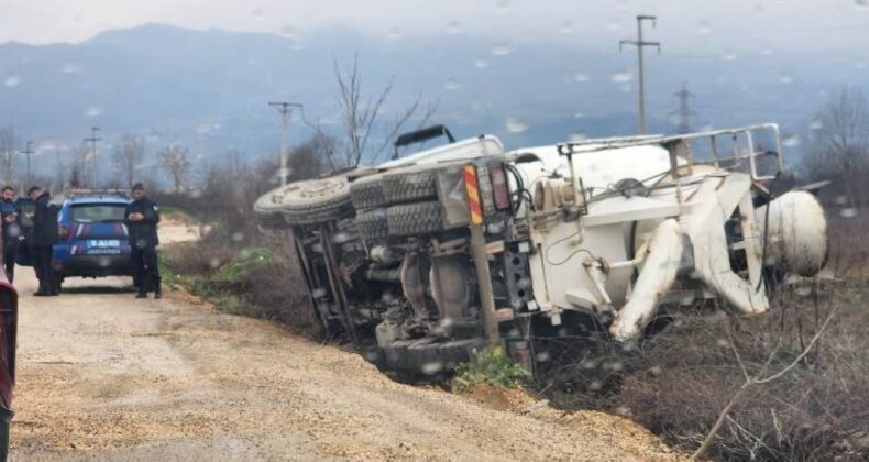 Bursa’da beton mikser devrildi: 1 kişi yaralandı!