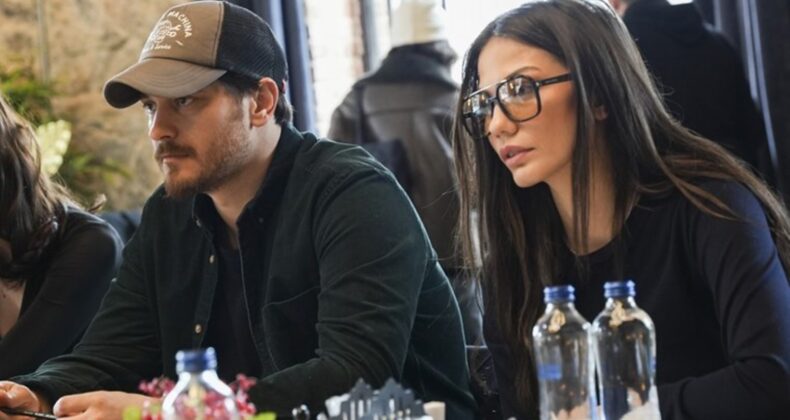 Çağatay Ulusoy ve Demet Özdemir başrolde… ‘Eşref Rüya’nın okuma provasından ilk fotoğraf geldi