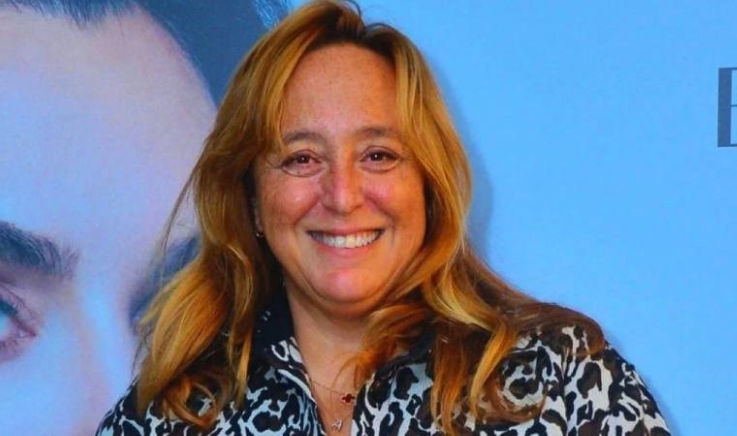 Cansu Dere, Ayşe Barım’ın şirketiyle yollarını ayırdı!