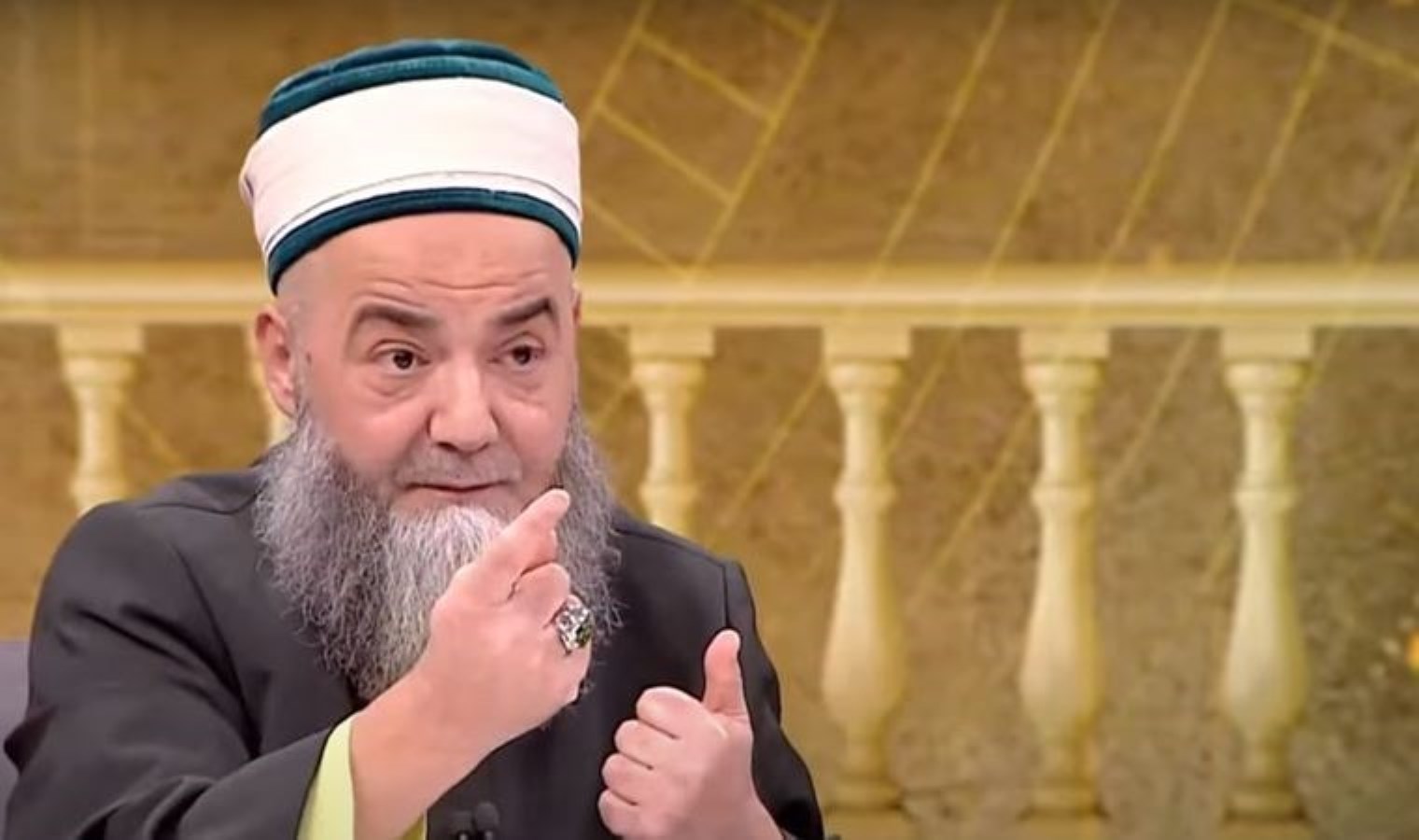 Cübbeli Menzil’e de el attı: Saki Elhüseyni’ye Cübbeli desteği…