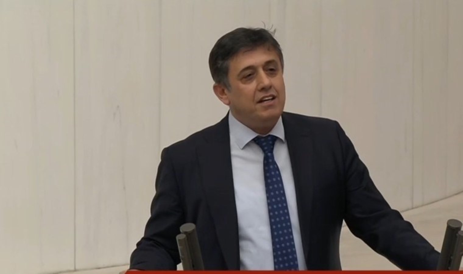 DEM Partili milletvekilinden ‘kayyum’ tepkisi: ‘Ya, benim istediğimi seçersiniz ya da ben gasbederim’ diyorsunuz’