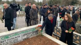 Diyarbakır’da DEM Partili ve CHP’li vekiller depremde hayatını kaybedenleri andı