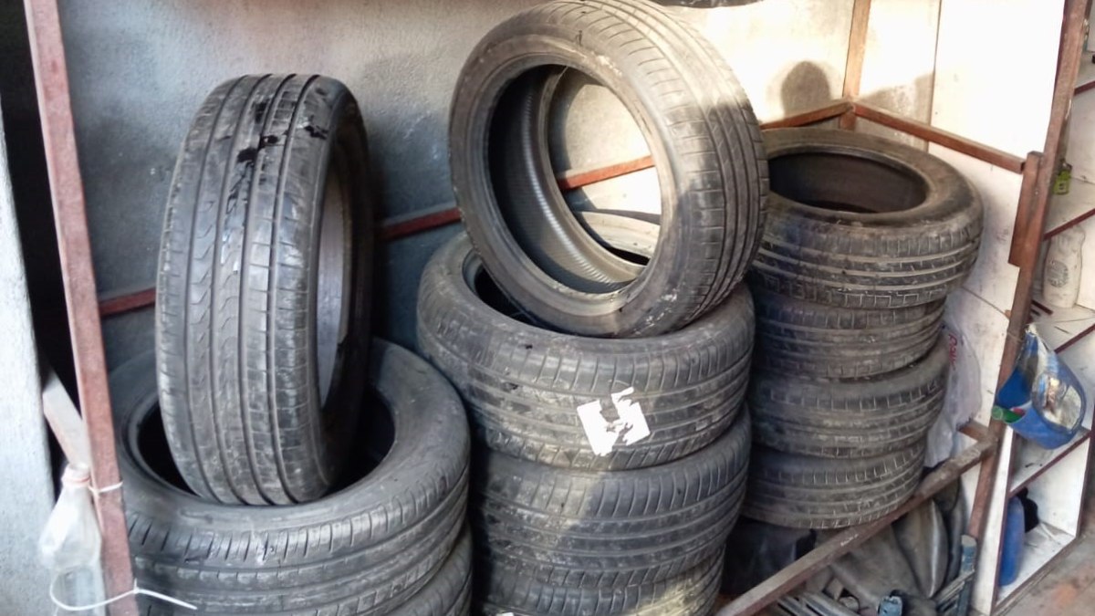 Diyarbakır’da sınıf fiyatları artınca sürücüler çıkma lastiklere yönlendi