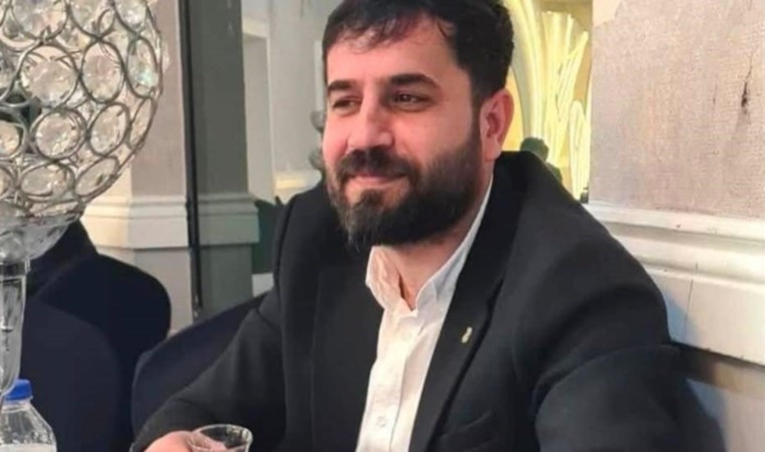 Düğünde halay çekerken kalp krizi geçirip öldü