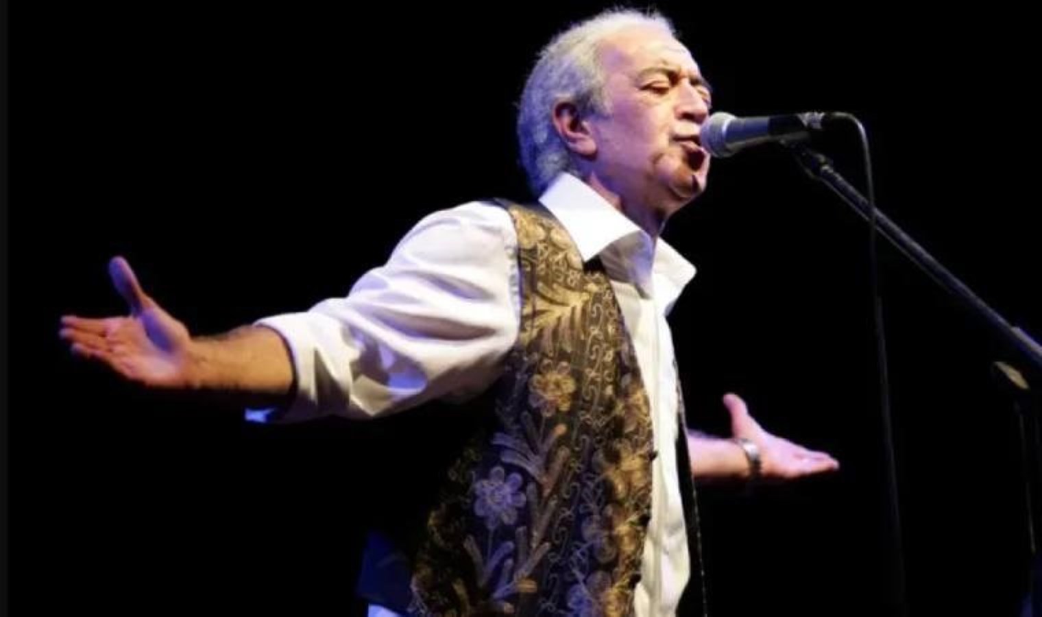 Edip Akbayram’ın eşi Ayten Akbayram’dan açıklama!