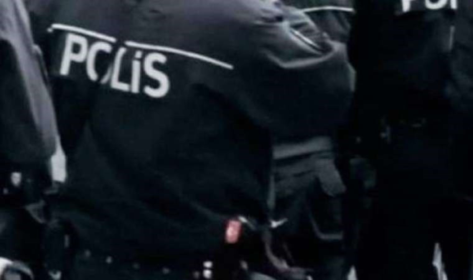 Fatih’te iş yerine uyuşturucu baskını: 38 kilo 740 gram metamfetamin ele geçirildi